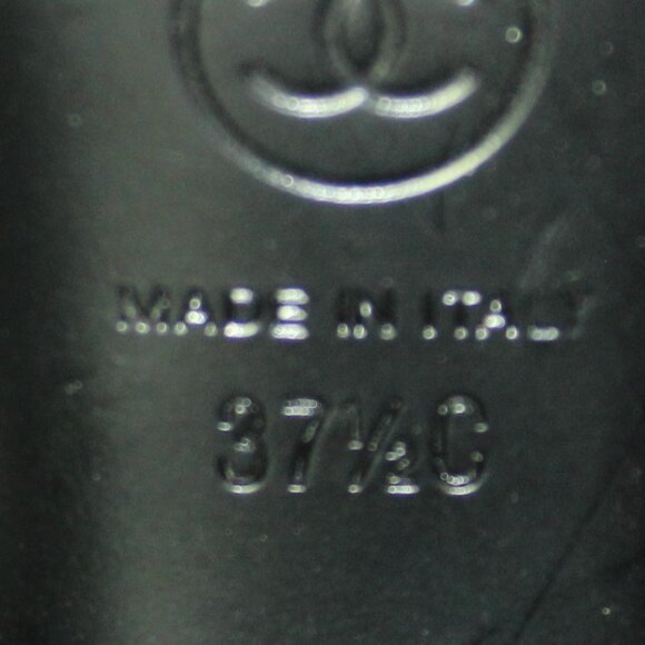 CHANEL NEW Pre-Fall 18A BLACK CC PEARL JEWELED BOW BOOTIES SHOES EU 37.5C / 6.5 - Picture 10 of 10